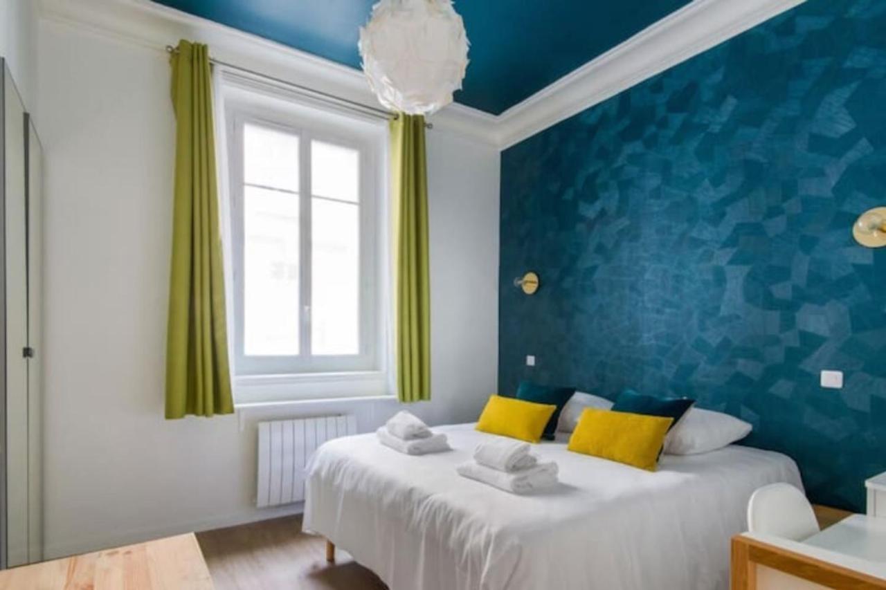 Cozy 2 Bedroom Apartment In Paris Exterior photo